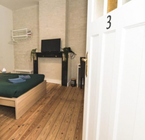 Cozy and confortable room near Brussels Central Station